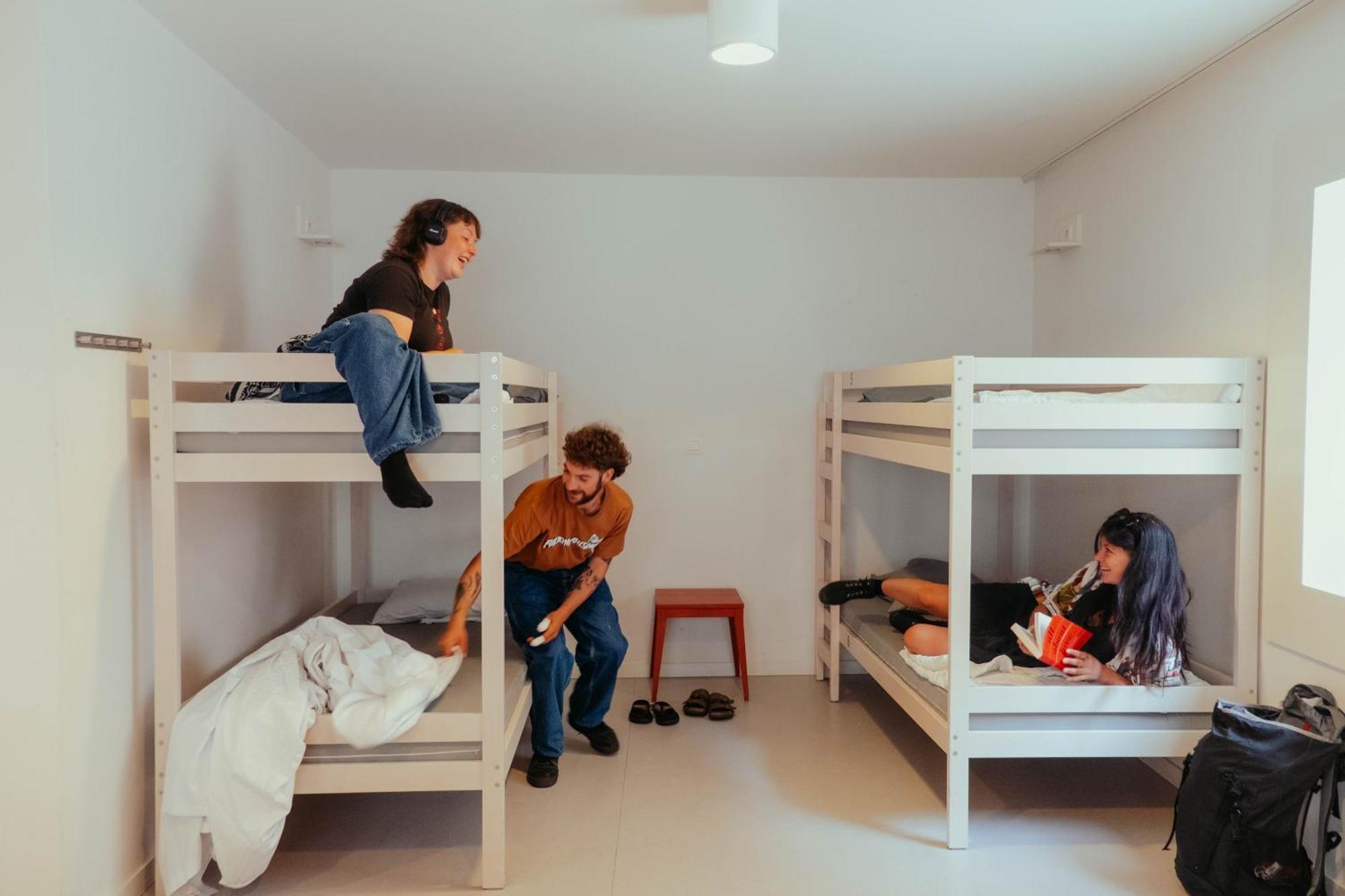 Snuffel Youth Hostel Bruggy Exteriér fotografie